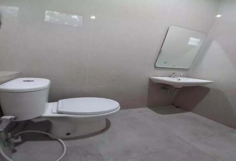 Hotelli Oyo 90510 Sand S Residence