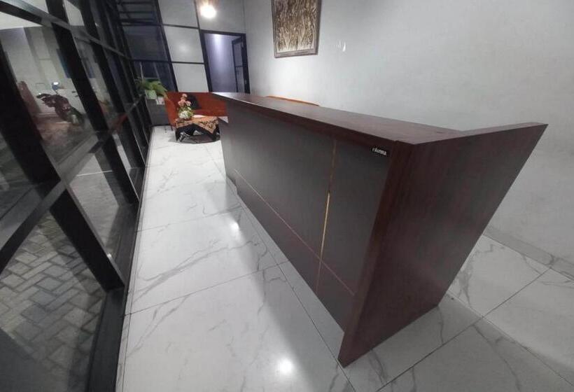 فندق Oyo 90510 Sand S Residence