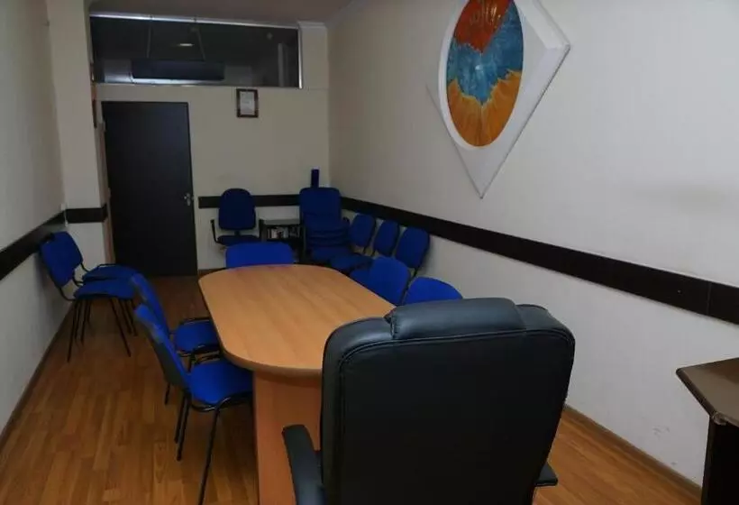 هاستل Panorama Hotel On Baghramyan Avenue