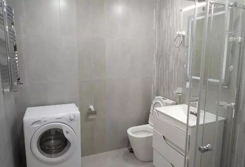 هاستل Panorama Hotel On Baghramyan Avenue