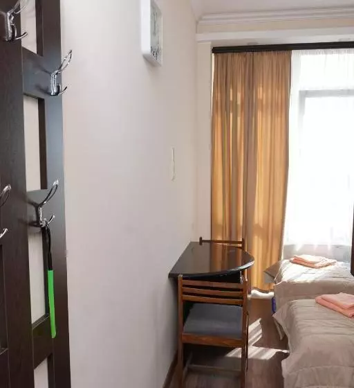 هاستل Panorama Hotel On Baghramyan Avenue