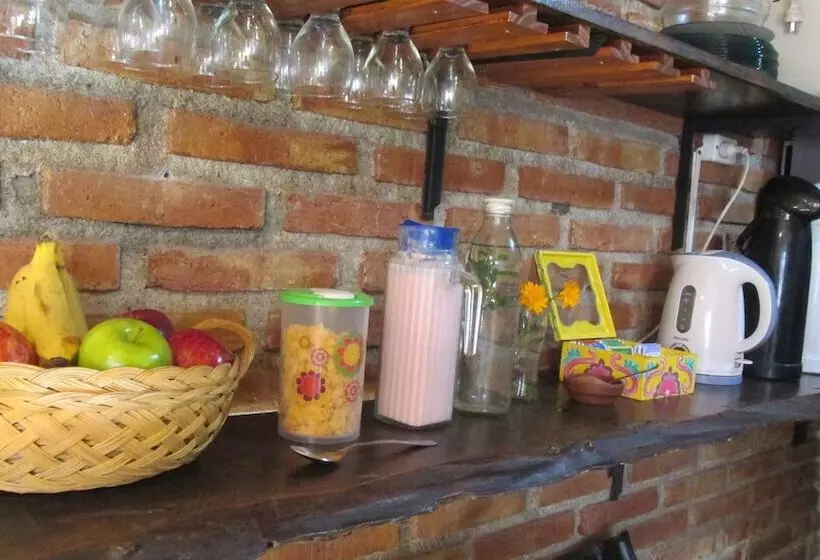 Aamiaismajoitus (B&B) Hostal Del Suri