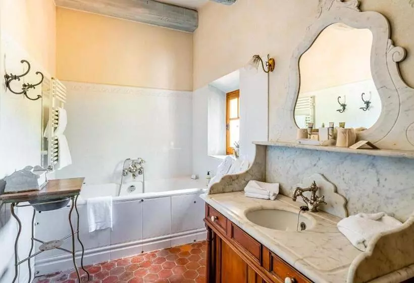 Aamiaismajoitus (B&B) La Bastide Des Saveurs