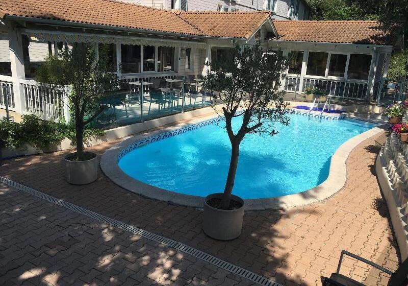 & Restaurant Heliotel