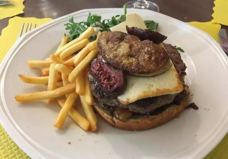 & Restaurant Heliotel