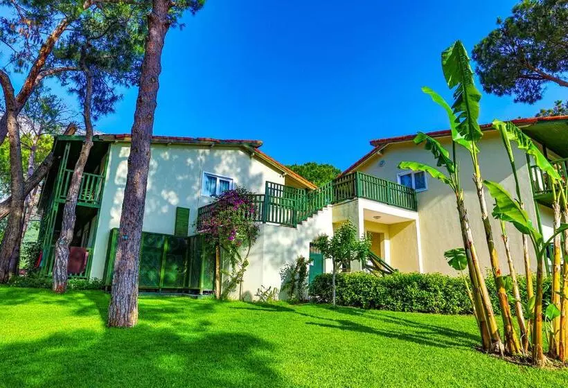 Crystal Flora Beach Resort - Ultimate All Inclusive