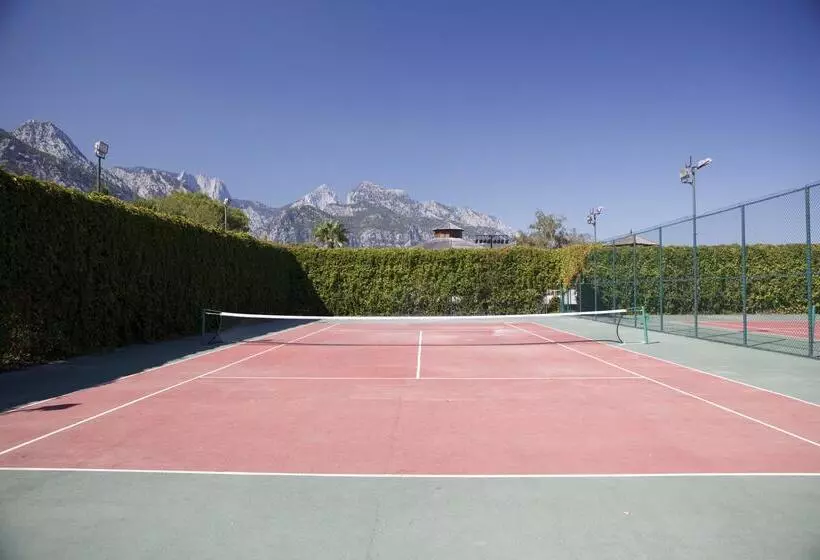 Crystal Flora Beach Resort - Ultimate All Inclusive