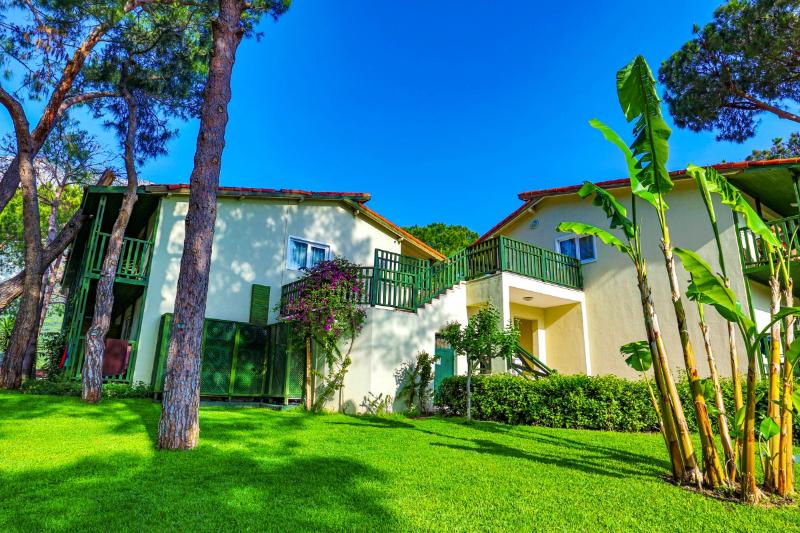 Crystal Flora Beach Resort - Ultimate All Inclusive