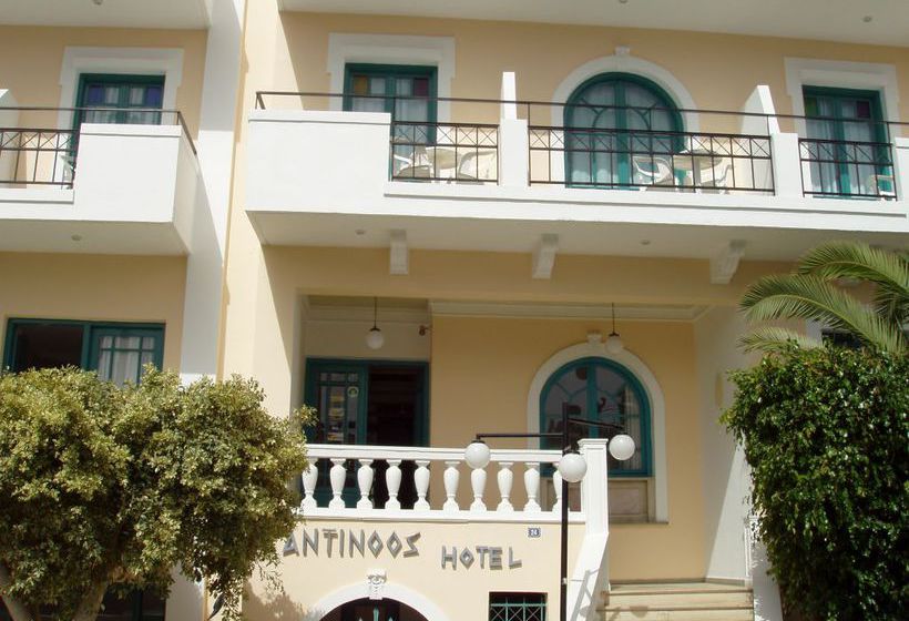 בית מלון כפרי Antinoos