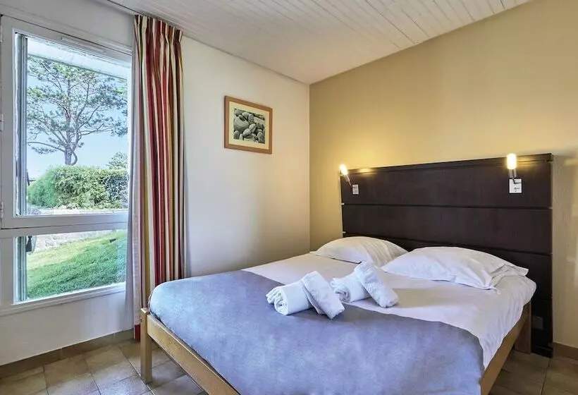 ホテル Belambra Clubs Colleville Sur Mer   Omaha Beach