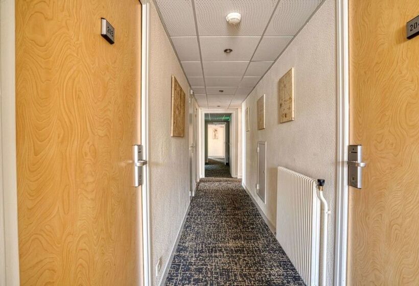 هتل Best Western Le Vinci Loire Valley