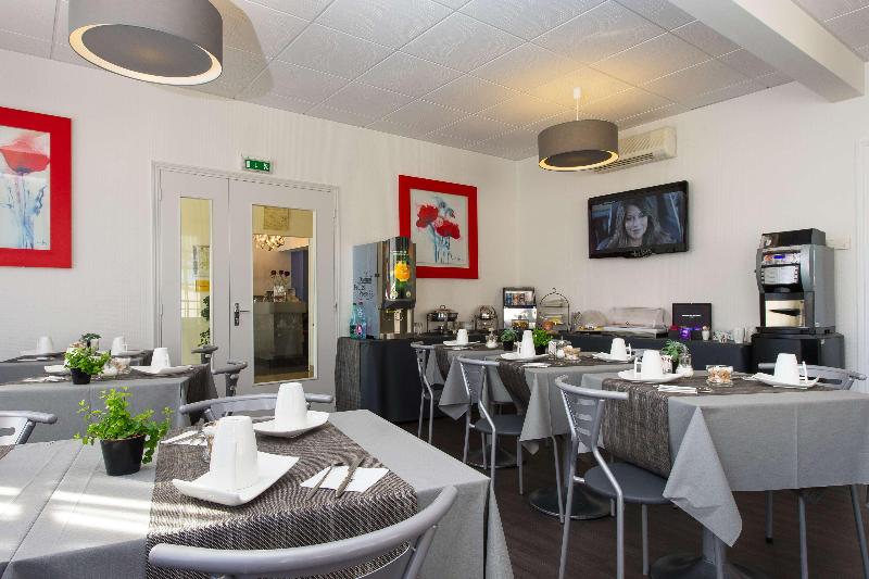 هتل Best Western Le Vinci Loire Valley