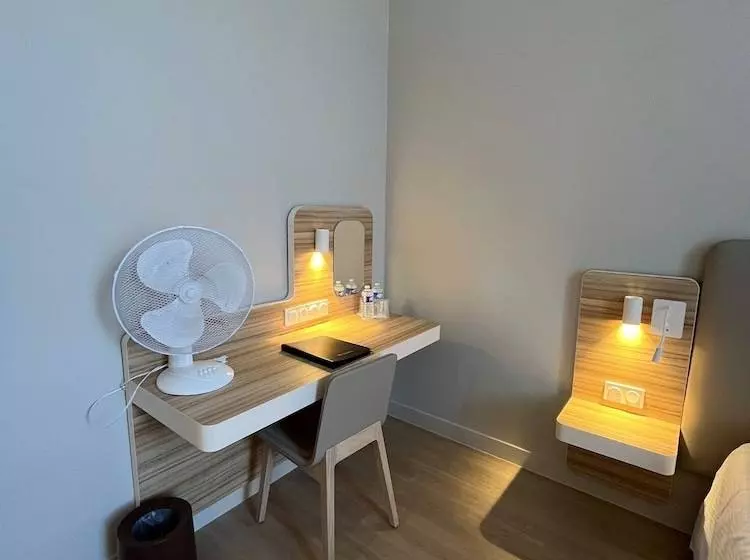 Hotell De L Abbaye Des Premontres