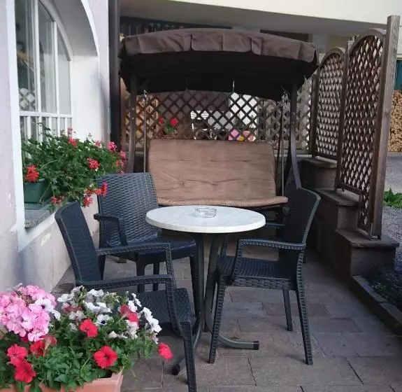 فندق Nès Crépes