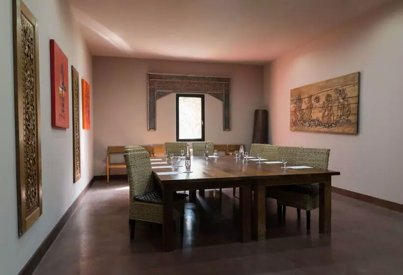 호텔 Restaurant Spa Disini Montpellier Est, The Originals Relais