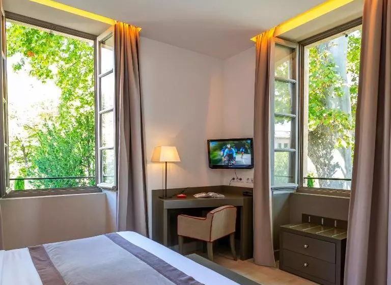 酒店 La Bastide De Boulbon