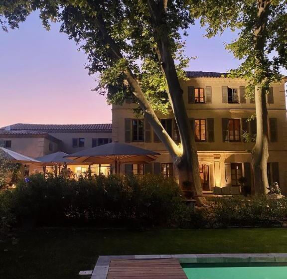 酒店 La Bastide De Boulbon