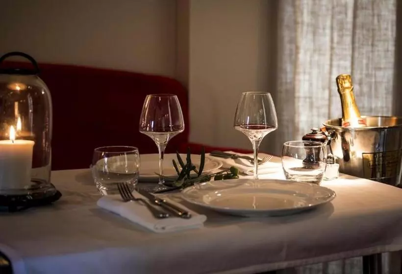 酒店 La Bastide De Boulbon