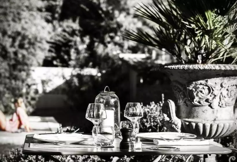 酒店 La Bastide De Boulbon