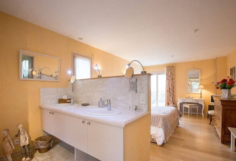 호텔 La Terre D Or   Chambre D Hôtes