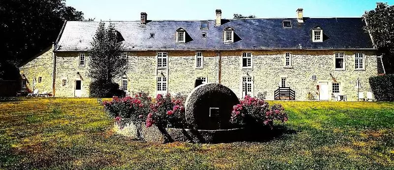 酒店 Hôtel Le Manoir De Mathan Crépon à La Campagne 5 Mn D Arromanches Et 10 Mn De Bayeux