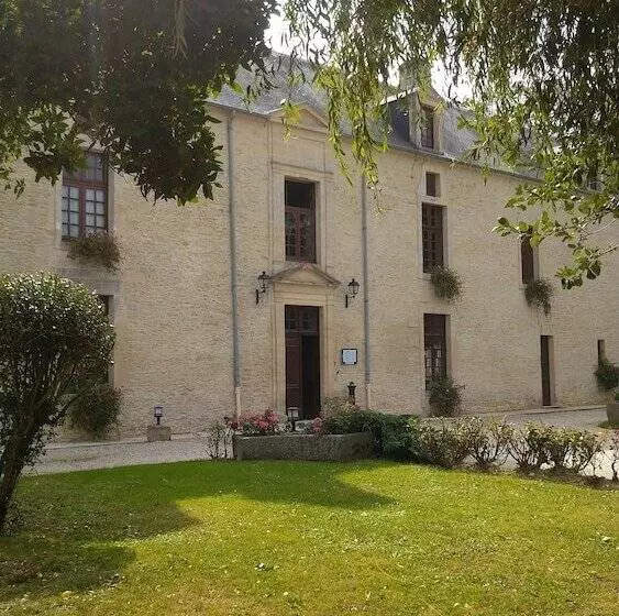酒店 Hôtel Le Manoir De Mathan Crépon à La Campagne 5 Mn D Arromanches Et 10 Mn De Bayeux
