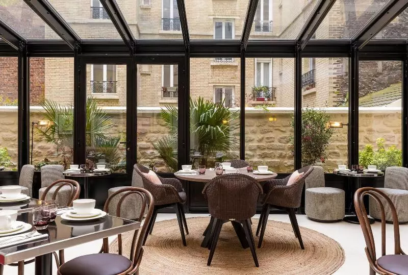 ホテル Hôtel Moderniste
