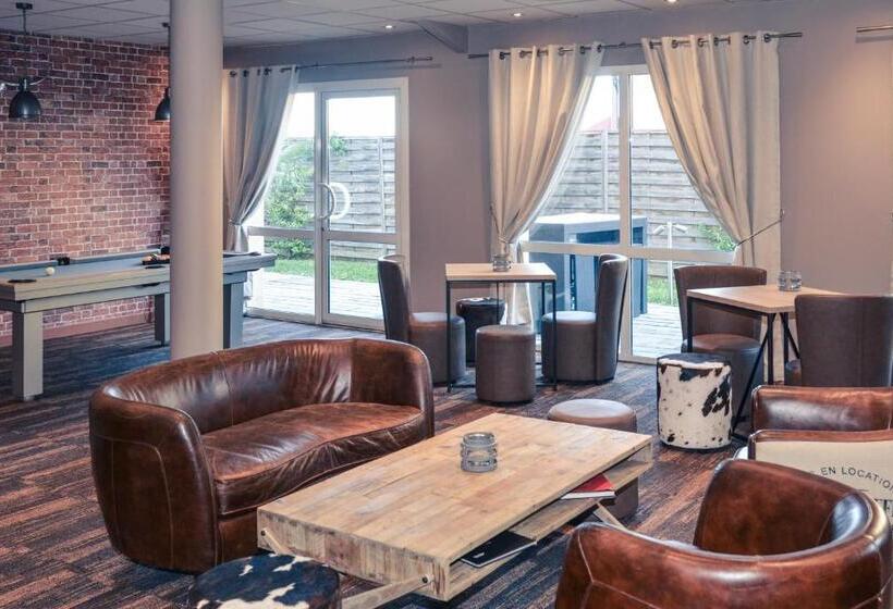 Отель Mercure Lyon Est Chaponnay