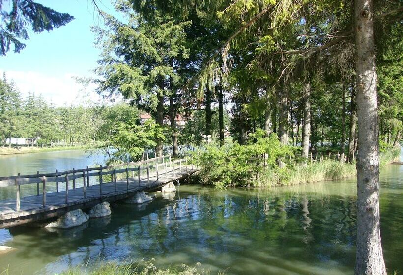 בית מלון כפרי Miramonti