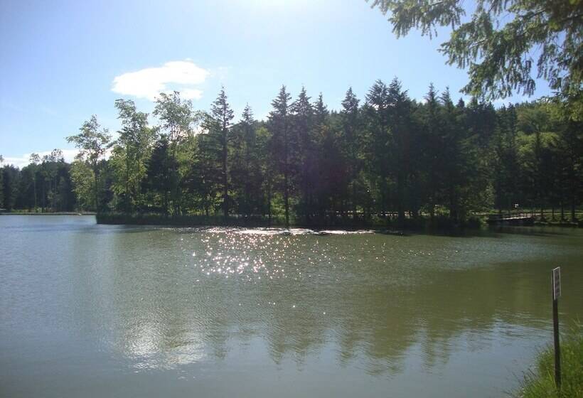 בית מלון כפרי Miramonti