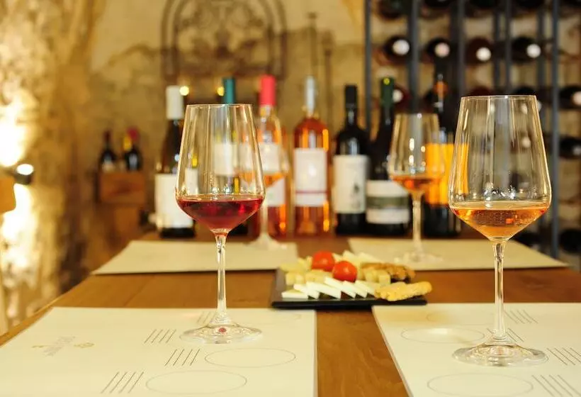 هتل Pepi Boutique