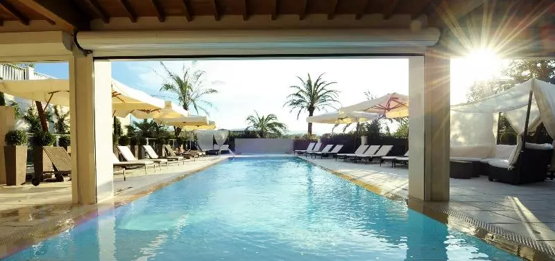 Royal Mougins Golf, Hotel & Spa De Luxe