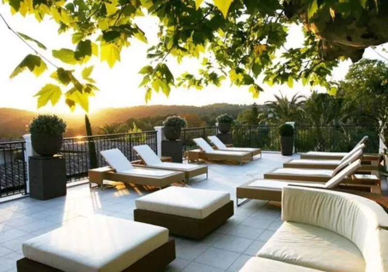 Royal Mougins Golf, Hotel & Spa De Luxe