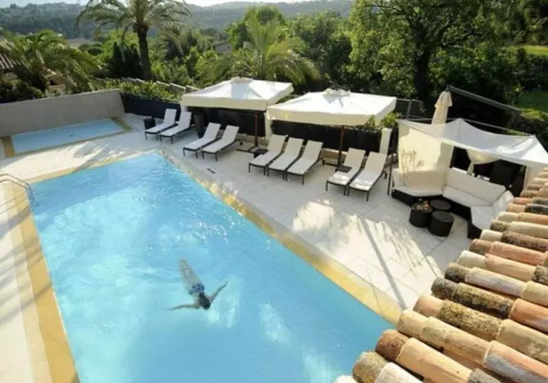 Royal Mougins Golf, Hotel & Spa De Luxe