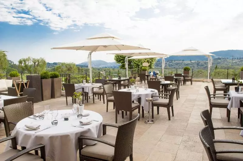 Royal Mougins Golf, Hotel & Spa De Luxe