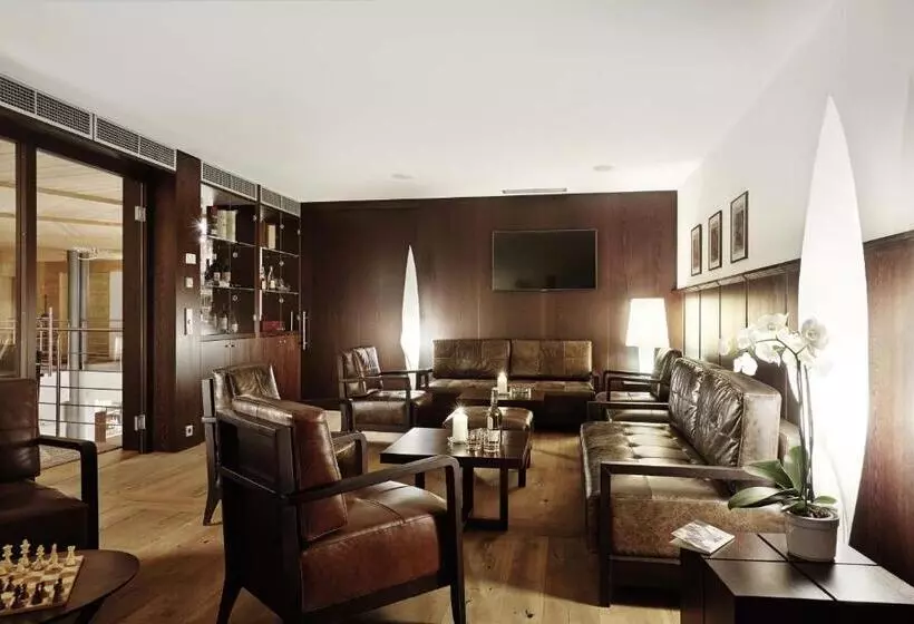 هتل Seiser Alm Urthaler