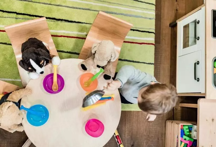 هتل Seiser Alm Urthaler