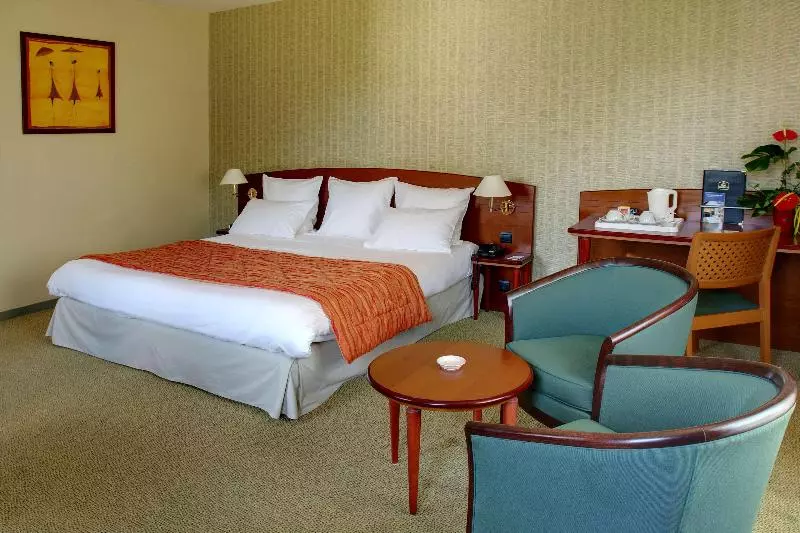 בית מלון כפרי Sure By Best Western La Palmeraie