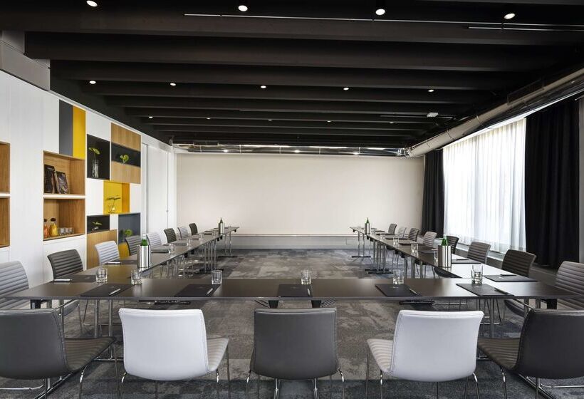 Unahotels The One Milano Hotel & Residence