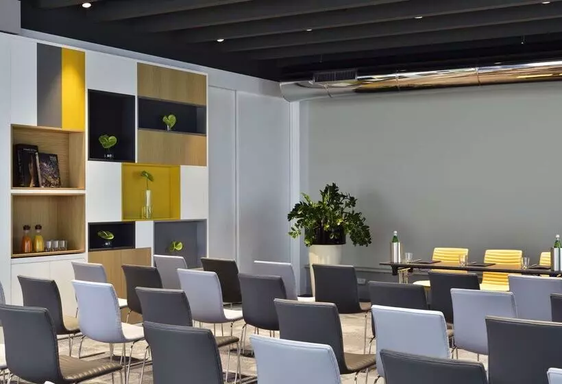 Unahotels The One Milano Hotel & Residence