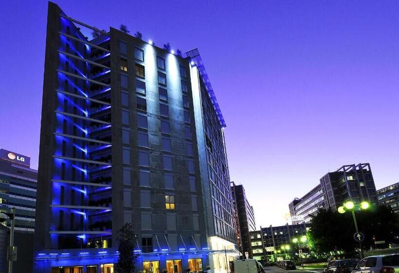 Unahotels The One Milano Hotel & Residence