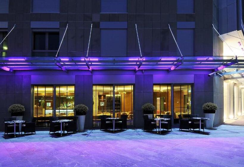 Unahotels The One Milano Hotel & Residence