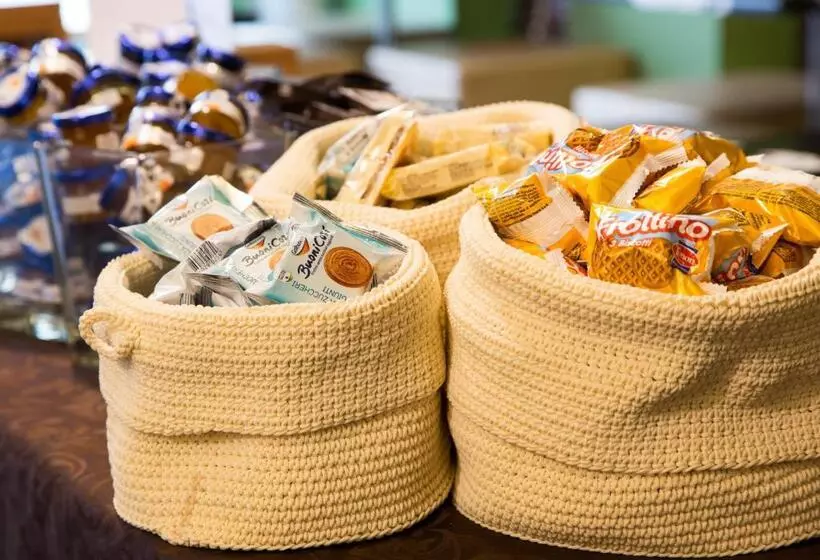 Unahotels The One Milano Hotel & Residence