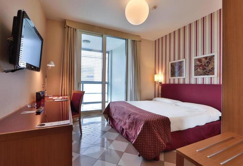 Unahotels The One Milano Hotel & Residence