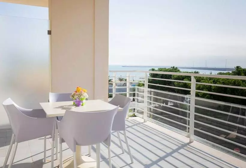 酒店 Valentino Spa Resort