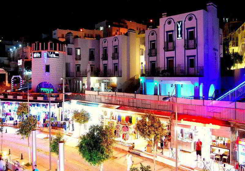 Vela Hotel
