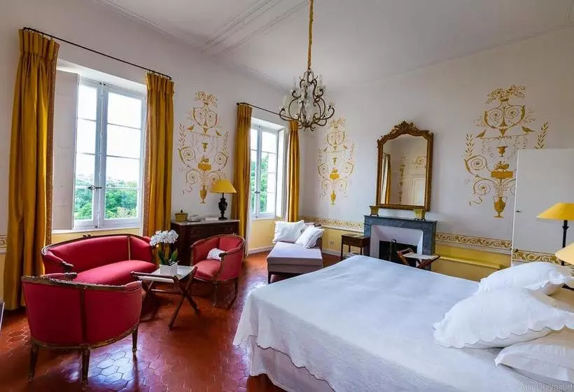 호텔 Château Martinay