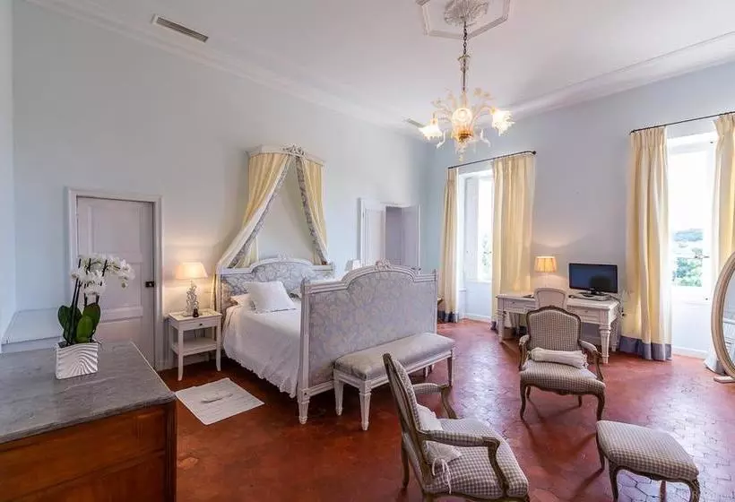 호텔 Château Martinay