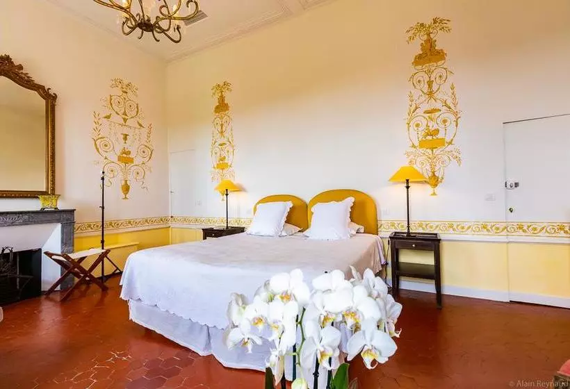 호텔 Château Martinay