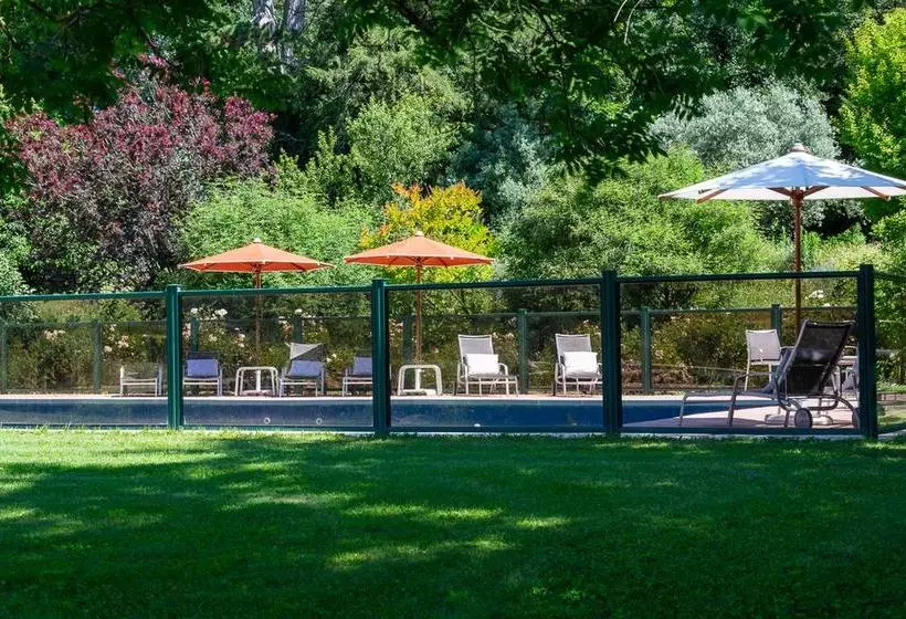 호텔 Château Martinay